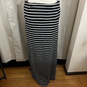 Mossimo striped maxi skirt